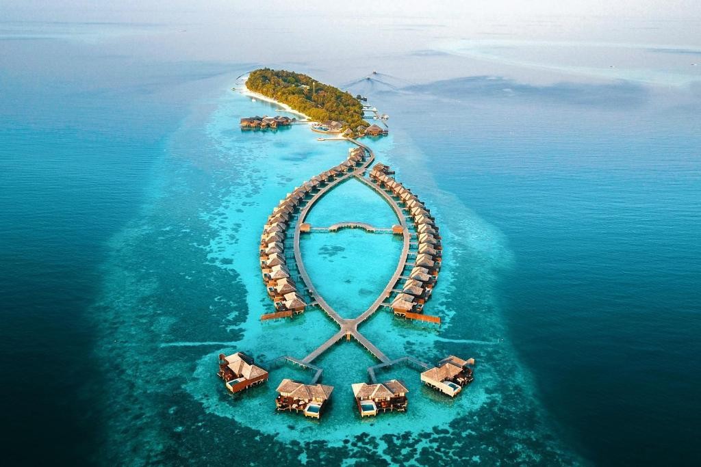 LILY BEACH RESORT & SPA