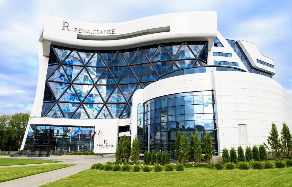 RENAISSANCE MINSK HOTEL (РЕНЕССАНС МИНСК ОТЕЛЬ)