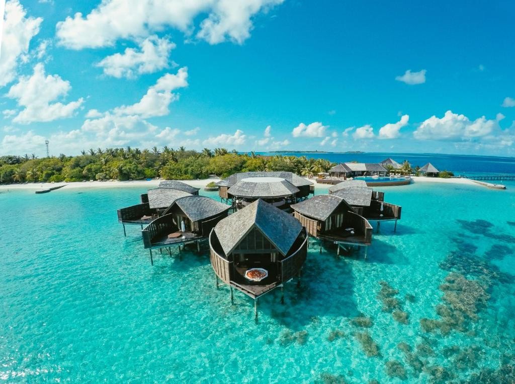 LILY BEACH RESORT & SPA