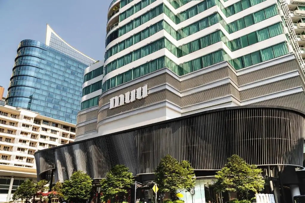 MUU BANGKOK (EX. AKYRA THONGLOR BANGKOK)